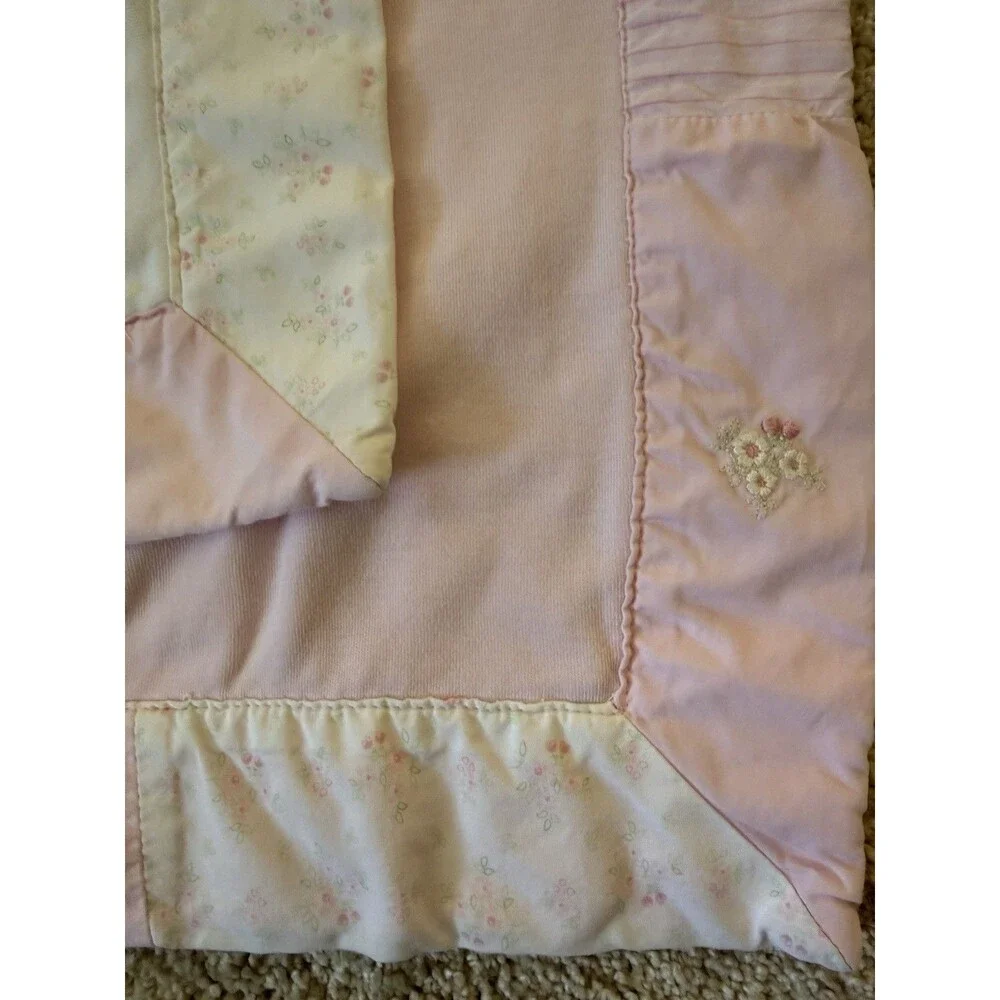 Vintage 2002 Gymboree Baby Girl Blanket Pink White Patchwork Embroidered Blocks